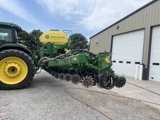 2026 John Deere DR16X