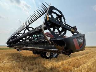 2020 MacDon Industries FD145