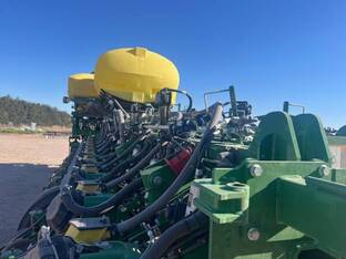 2026 John Deere 1775NT