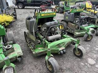 2022 John Deere 652R EFI