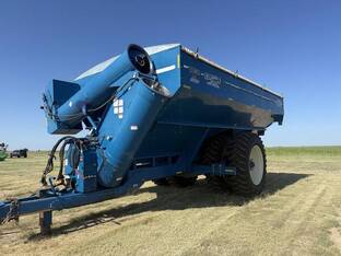 2008 Kinze 1050