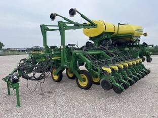 2018 John Deere 1795