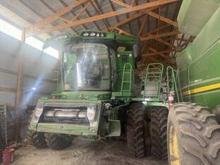 2015 John Deere S660