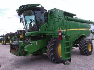 2013 John Deere S680