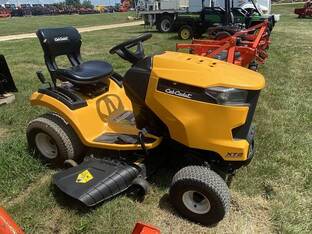 2015 Cub Cadet XT2 LX42