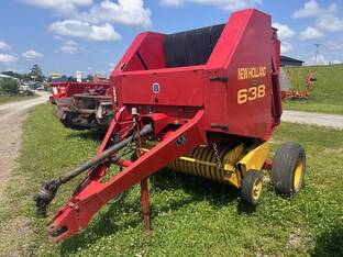 2000 New Holland 638