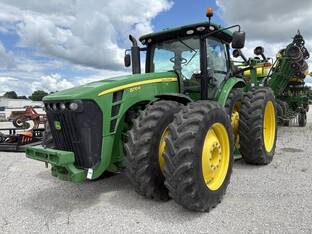 2009 John Deere 8270R