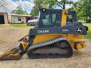 2023 John Deere 325G