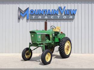 1970 John Deere 2520