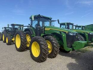2025 John Deere 8R 250