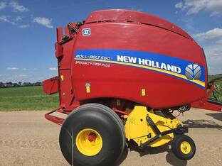 2021 New Holland ROLL-BELT 560