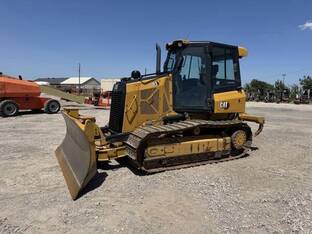 2023 Caterpillar D3