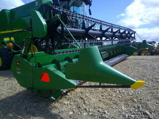 2003 John Deere 630F
