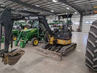 2011 John Deere 35D