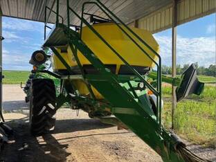 2008 John Deere 1890