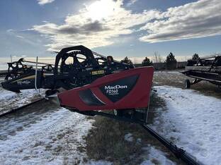 2018 MacDon Industries FD140