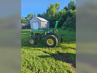1985 John Deere 750
