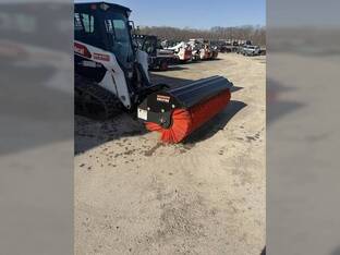 2024 Bobcat 84 ANGLE BROOM