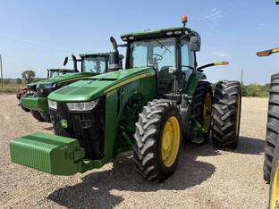 2016 John Deere 8320R