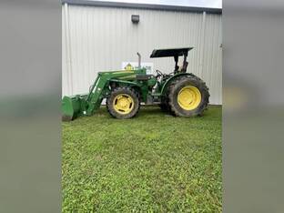 2009 John Deere 5105M