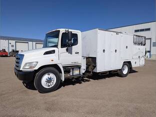 2011 Hino 338
