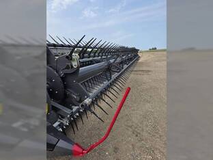 2024 Gleaner 9340