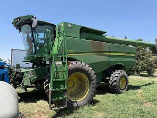 2021 John Deere S780