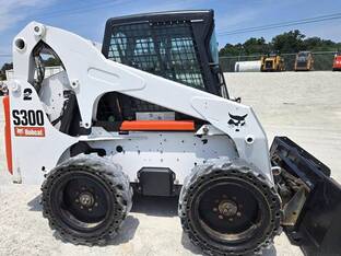 2009 Bobcat S300