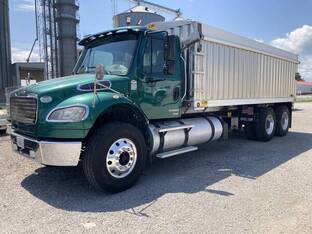 2012 Freightliner BUSINESS CLASS M2 106