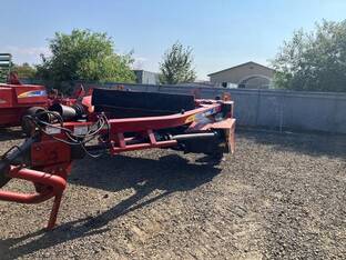 2015 New Holland H7230