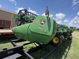 2018 John Deere 740D