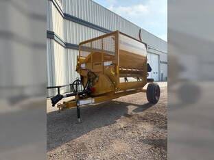2026 HayBuster 2660 BaleBuster