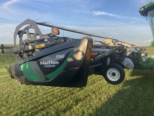 2020 MacDon Industries FD140
