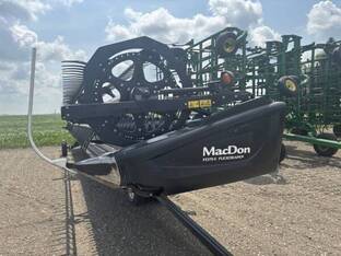 2018 MacDon Industries FD75