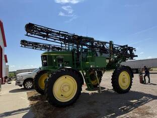 2002 John Deere 4710