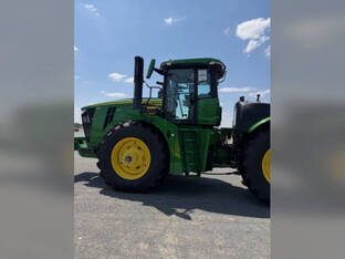 2026 John Deere 9R 590  Scraper Tractor
