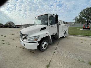 2010 Hino 258