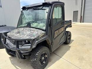 2021 John Deere GATOR XUV 835R