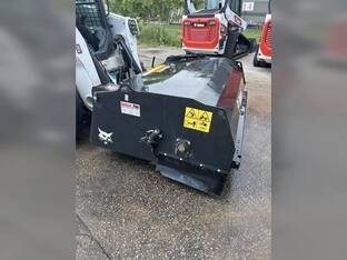 2025 Bobcat SWB72