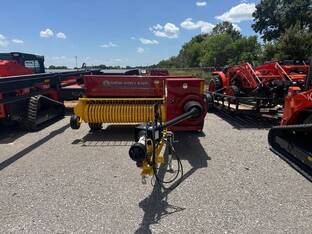 New Holland Hayliner 275