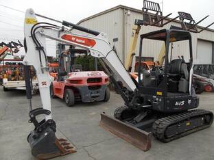 2023 Bobcat E35R2