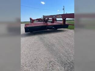 Hesston 1365