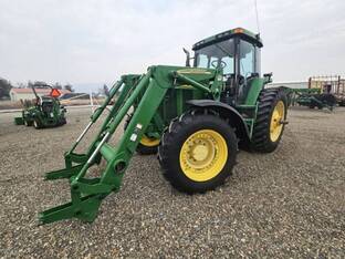 2002 John Deere 7810