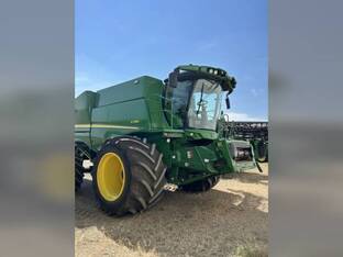 2023 John Deere S790