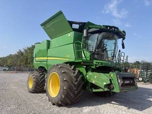 2021 John Deere S790