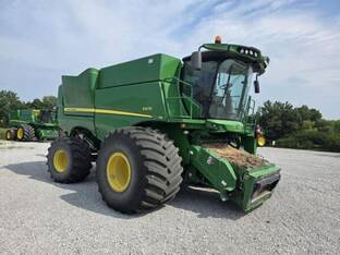 2017 John Deere S670