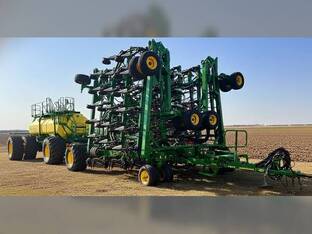 2023 John Deere P670