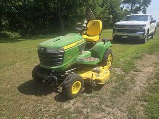 2022 John Deere X734