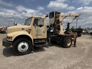 2002 International 4700