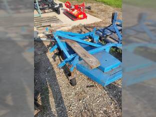 New Holland 72